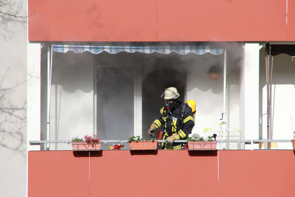 Fire scenarios in the home – recognizing types of fire and reacting correctly 